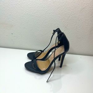 Aldo Classic Black Strappy Heels Sexy Size 7